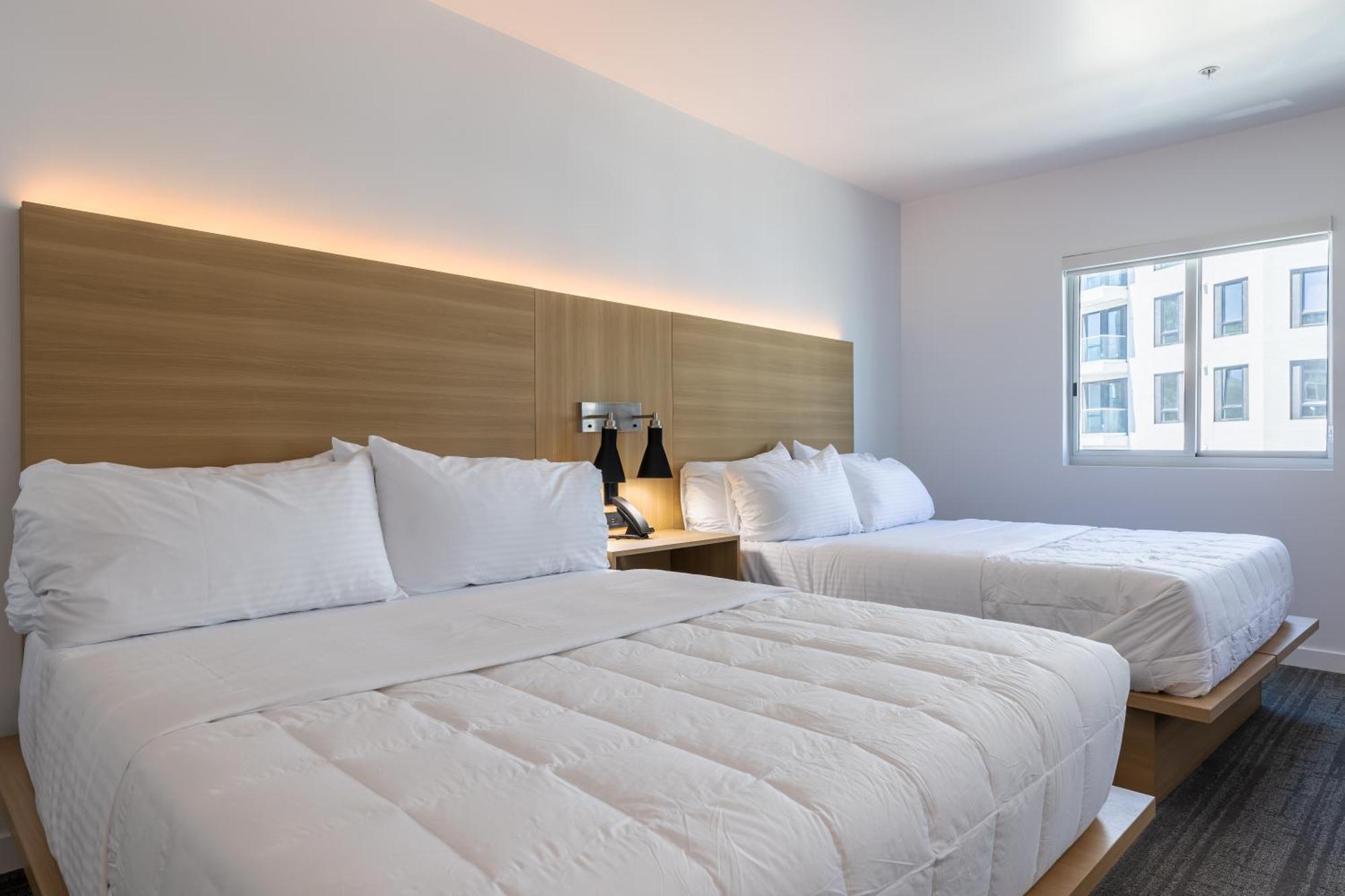 Hotel Mai Downtown Long Beach Room photo